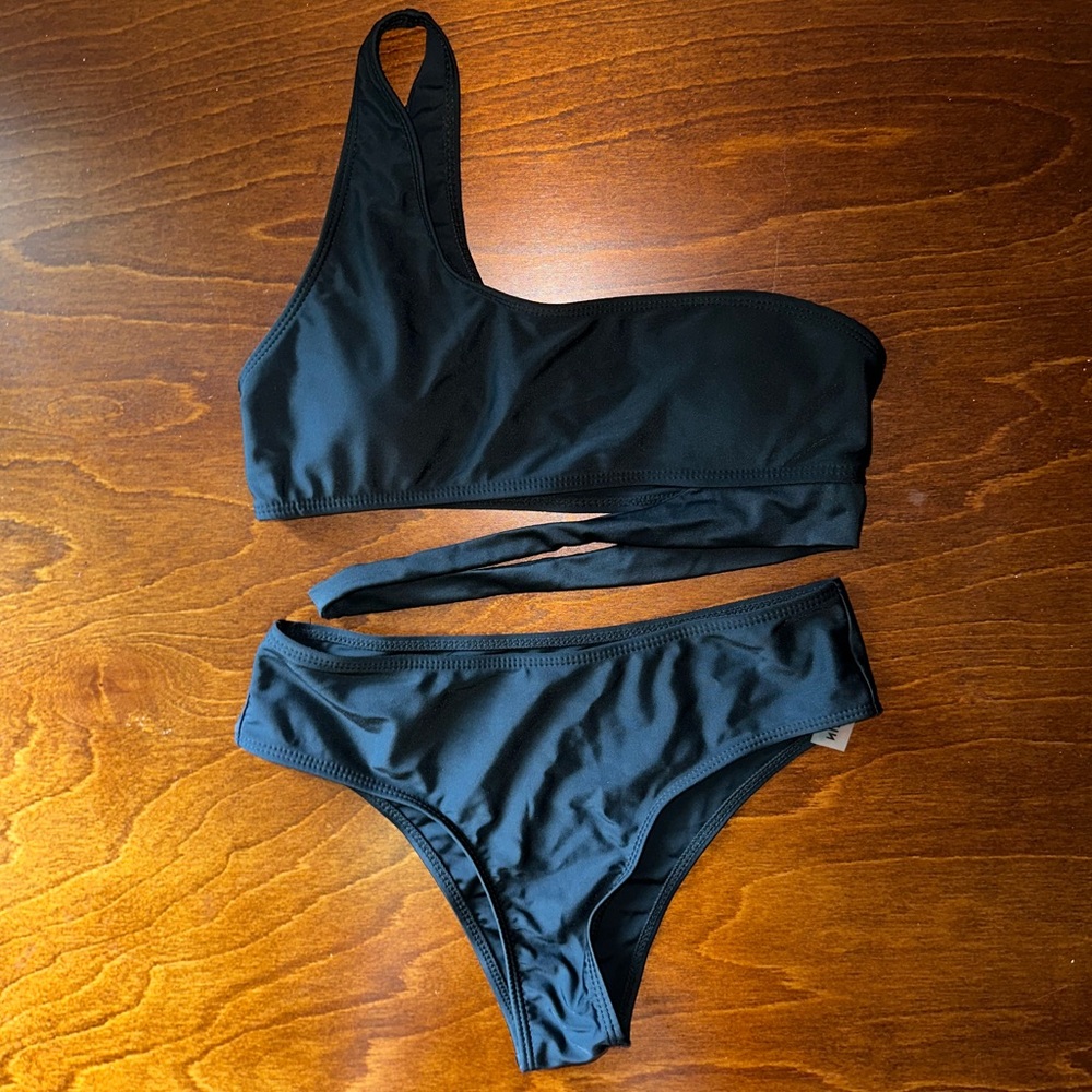 Shein one shoulder cutout bikini set